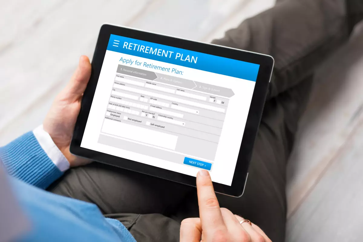 Man opening retirement savings account online 
